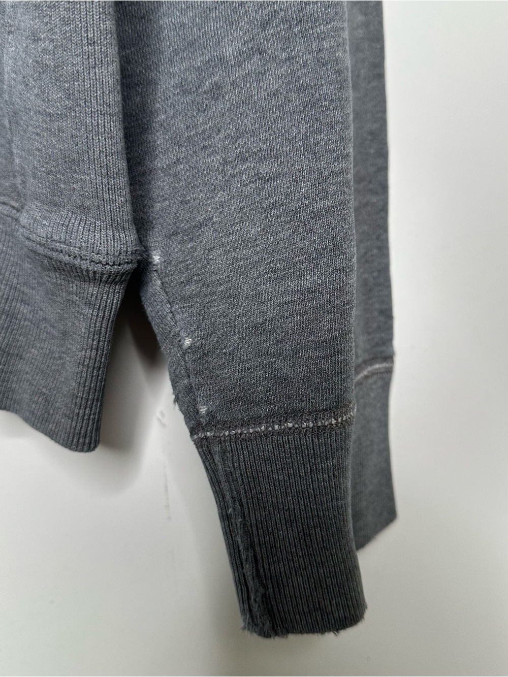Abercrombie & Fitch Vintage Y2K Grey Crewneck Varsity Pullover Sweatshirt Sz M - Picture 8 of 8